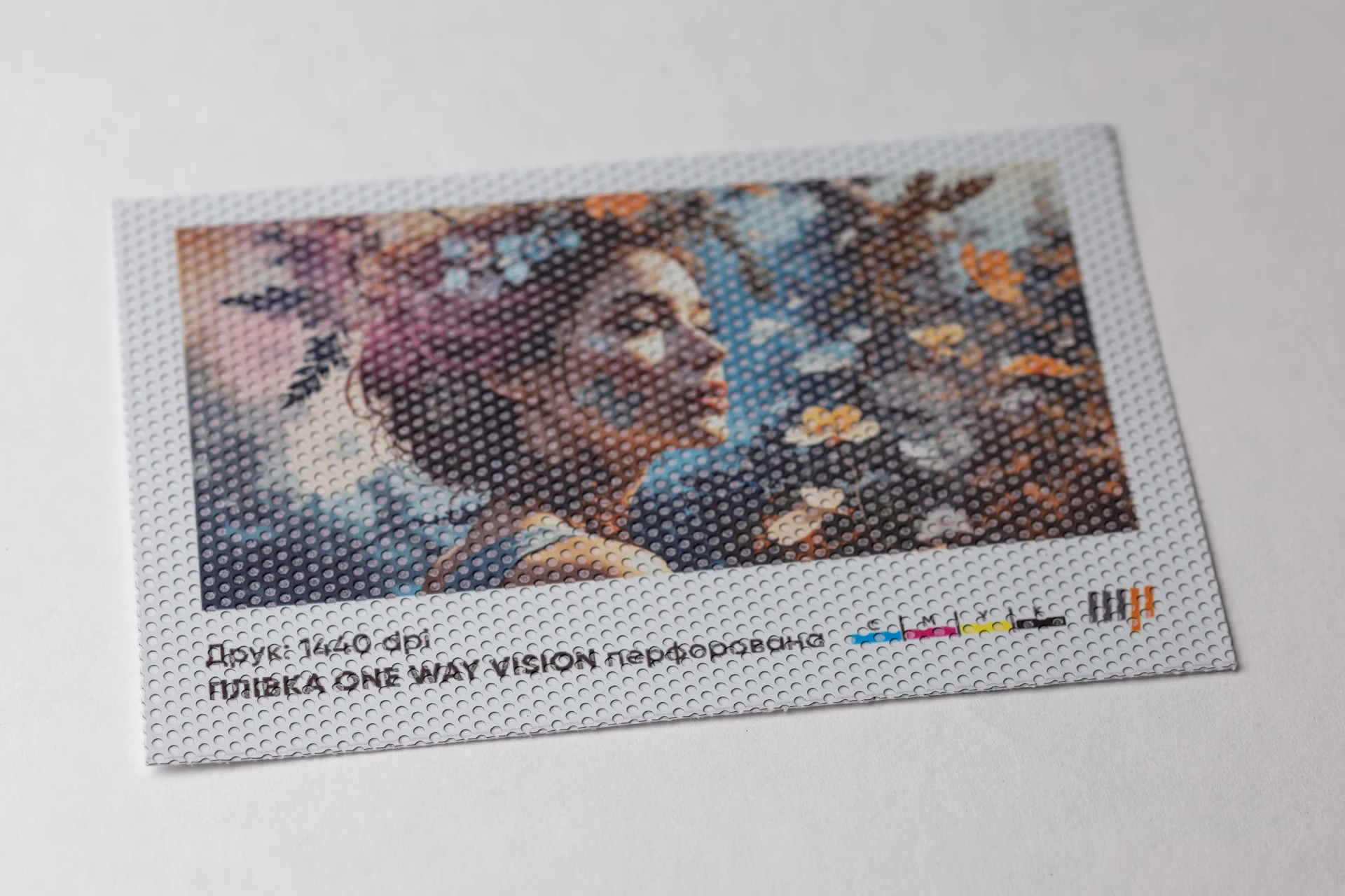 Плівка перфорована One Way Vision